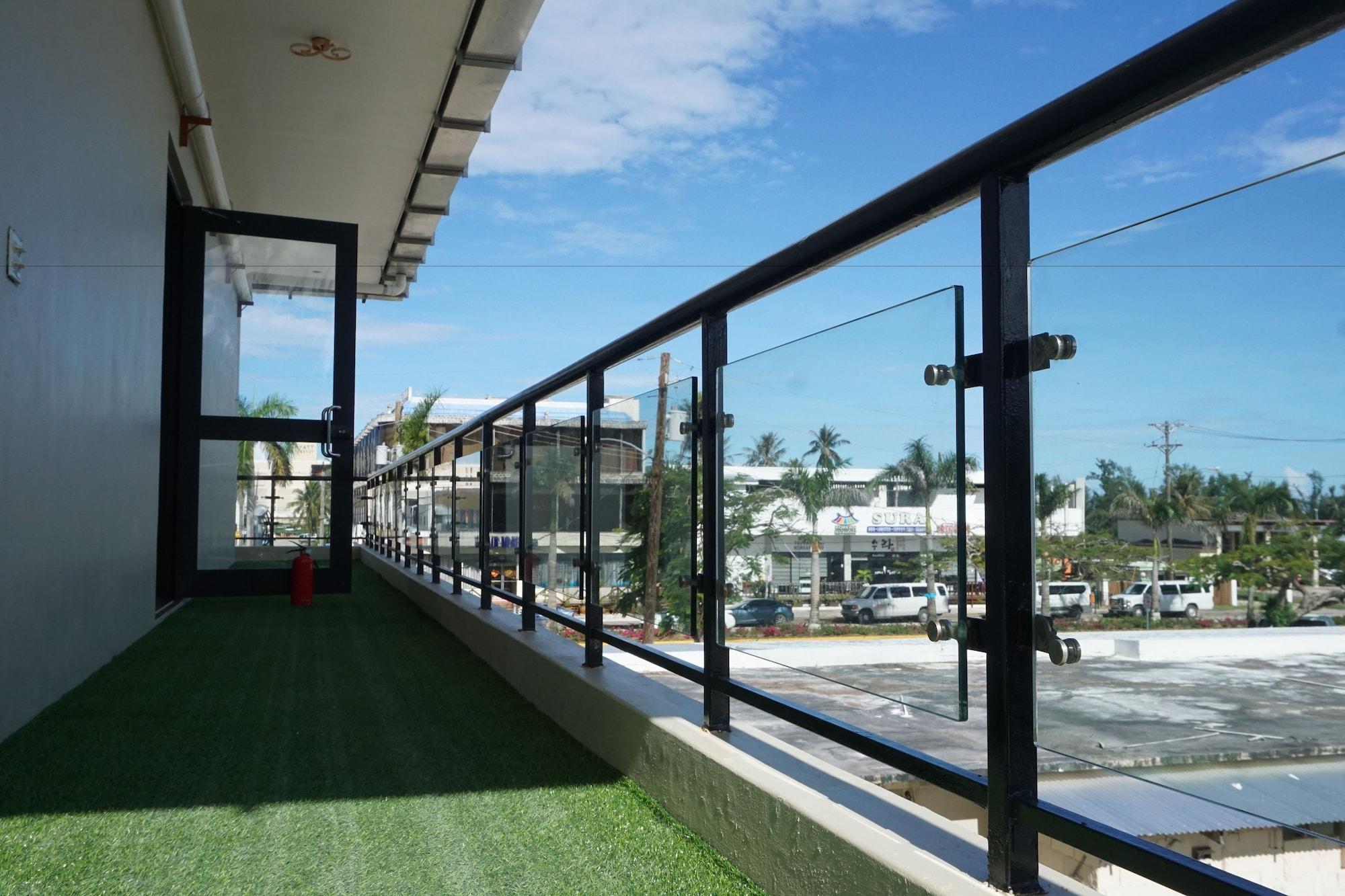 Star Sands Hotel Garapan Ngoại thất bức ảnh