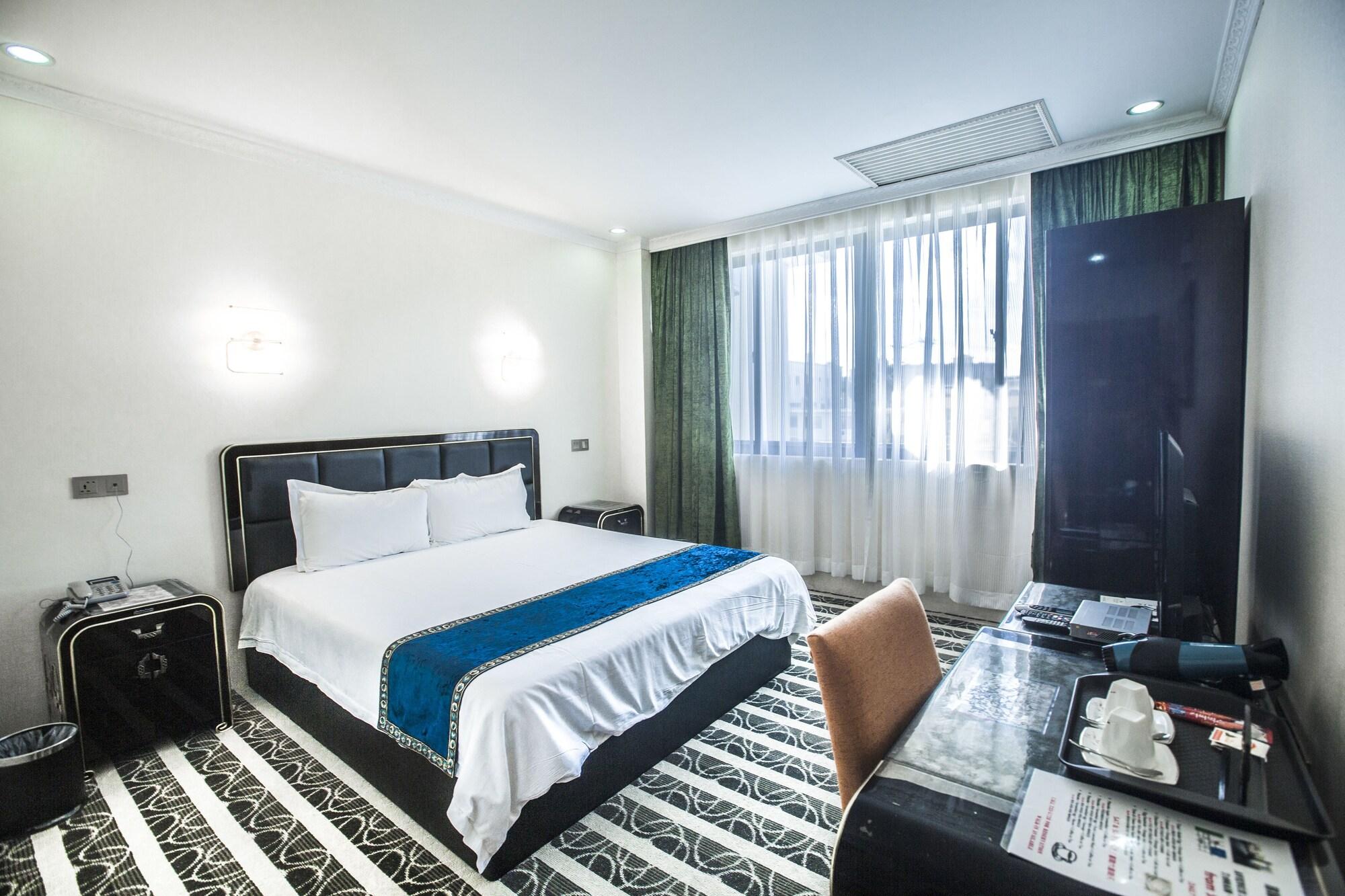 Star Sands Hotel Garapan Ngoại thất bức ảnh