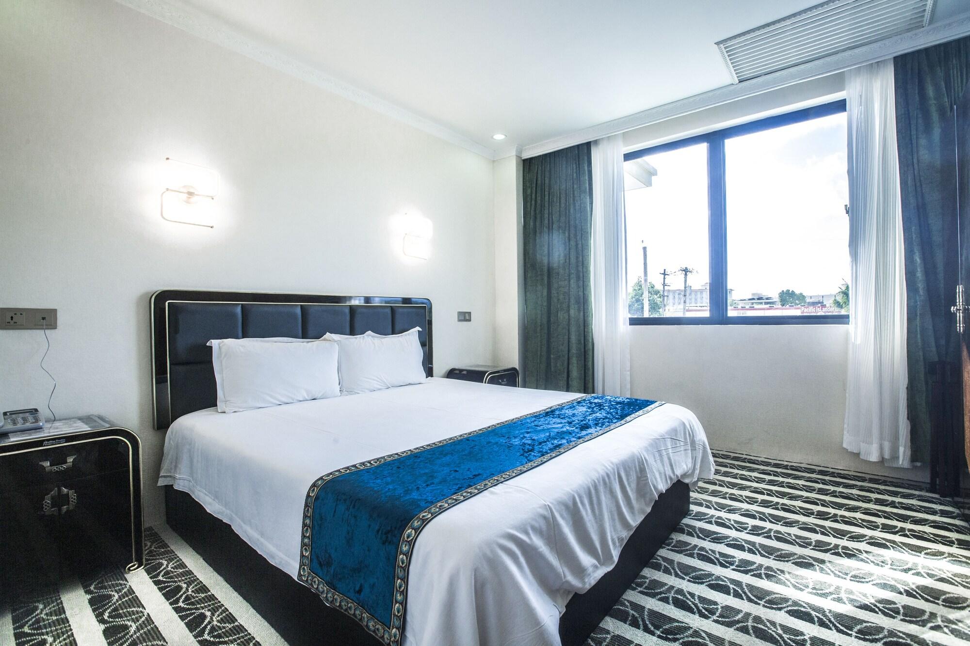 Star Sands Hotel Garapan Ngoại thất bức ảnh